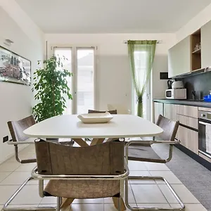 casa-aurora.hotelinveneto.com/